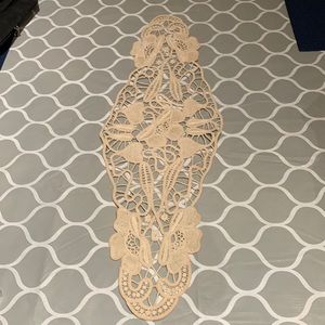 Vintage embroidery table runner place mat 27” ivory cream color